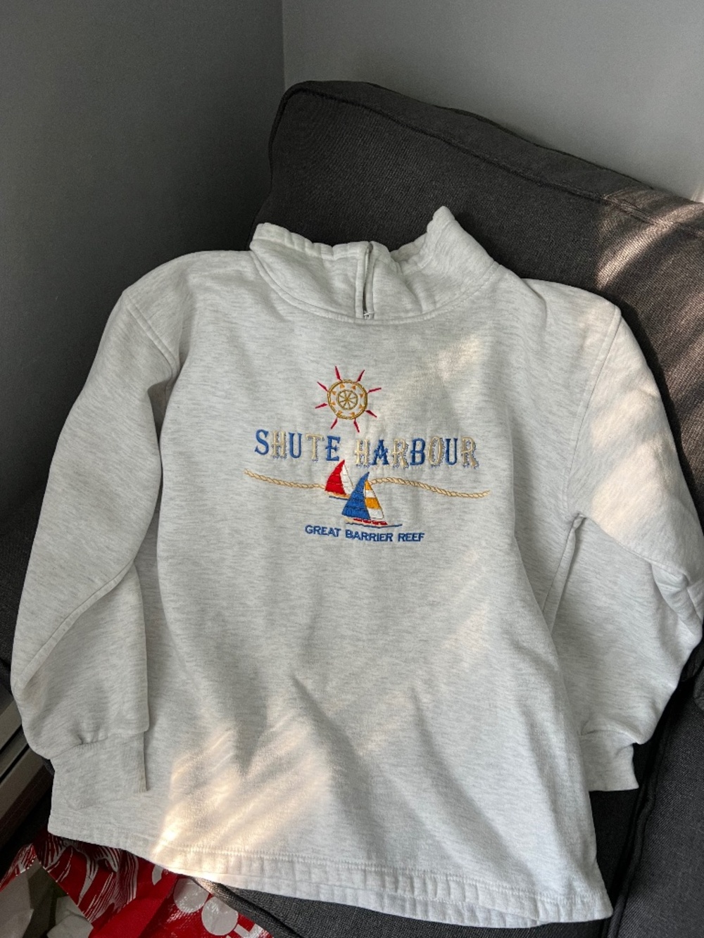 Sweatshirt